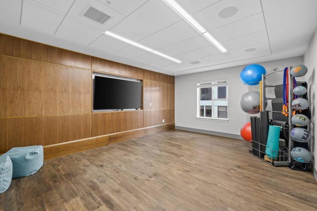 Beverly Hills Penthouse The Gulch Nashville